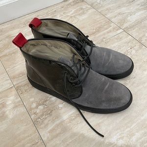 Del Toro men chukka shoes size 11